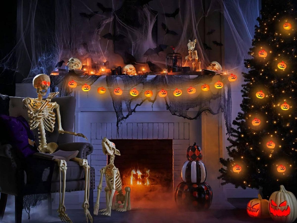 Halloween LED Lights Pumpkin String Lights Battery-Powered Lights Waterproof - Yellow - Size 1.5m 10-LED light