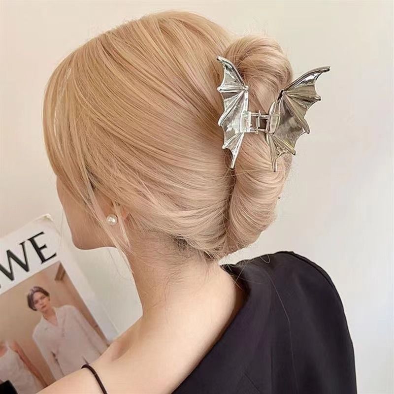 Halloween & Christmas White K Tone Spider With Pearl Hair Claw, Premium Metal Clip For Christmas & Halloween