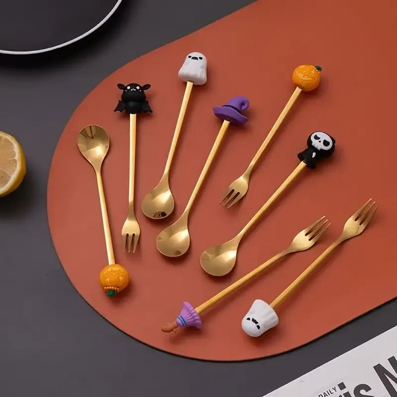🎃 Halloween Cartoon Coffee Spoon Gift Box! Stainless Steel Pumpkin Ghost Stirring Spoon Dessert Fork, One-Piece Construction Easy to Clean, Exquisite Gift Box Packaging, Must-Have Creative Party Gift! ✨ (4-pcs GOLD)