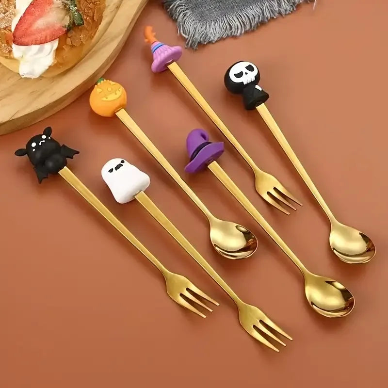 🎃 Halloween Cartoon Coffee Spoon Gift Box! Stainless Steel Pumpkin Ghost Stirring Spoon Dessert Fork, One-Piece Construction Easy to Clean, Exquisite Gift Box Packaging, Must-Have Creative Party Gift! ✨ (4-pcs Silver)