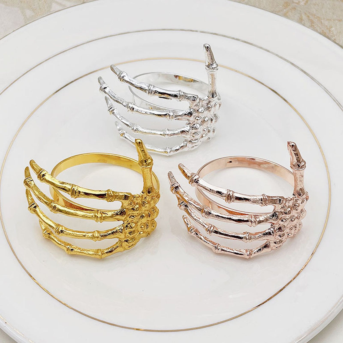 Wine Tableware Halloween Napkin Buckle Ghost Hand Napkin Ring Alloy Napkin Ring Silver