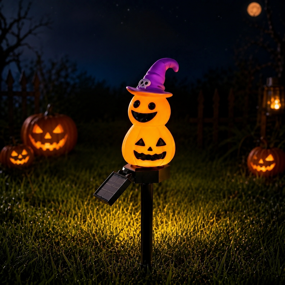 Halloween Solar Pathway Lights Set, 3 Spooky Designs Including Pumpkin with Witch Hat, Cute Ghost, and Faux Campfire, Warm Glow, Auto On/Off, Waterproof Solar Stake Lights for Outdoor Garden Yard Path Decor (Flame, 1PCS)