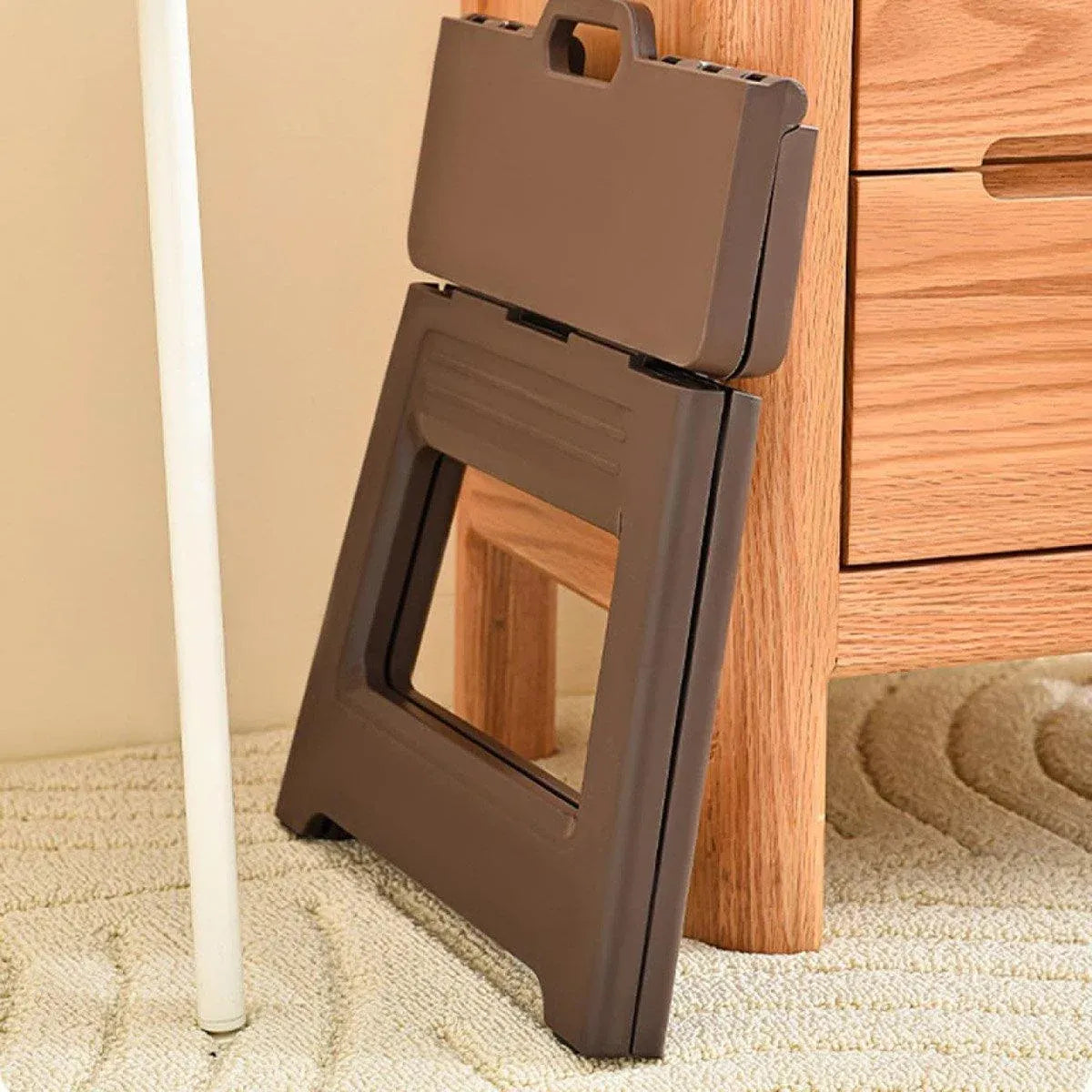 Portable Adjustable Folding Plastic Stool Retractable Outdoor Fishing Chair - Brown